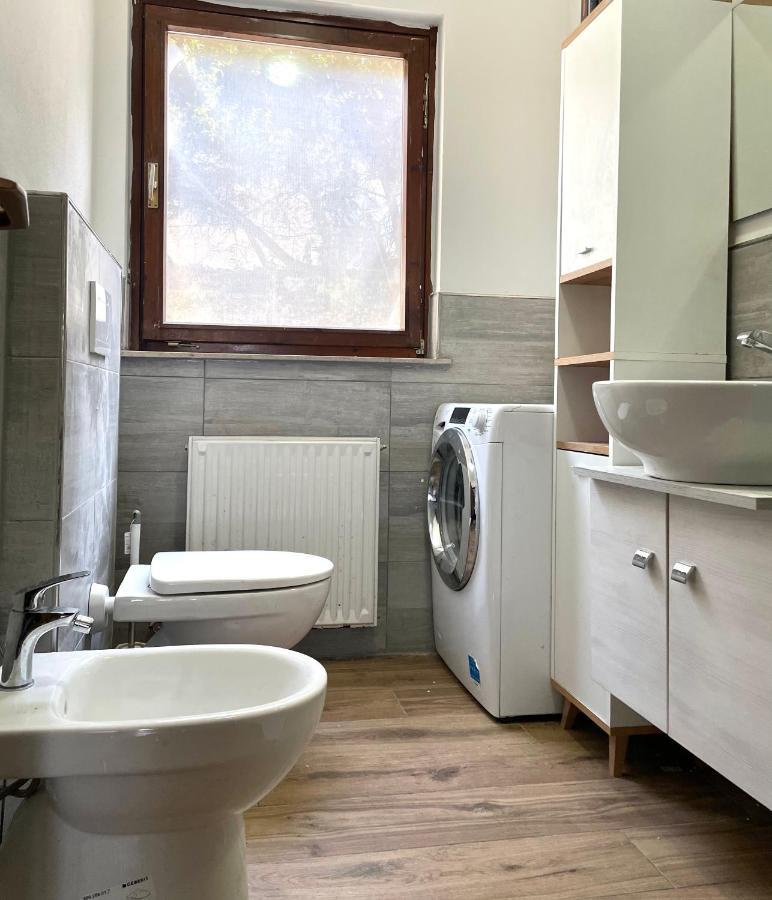 Lake Apartment Ischia Red Tenna Luaran gambar